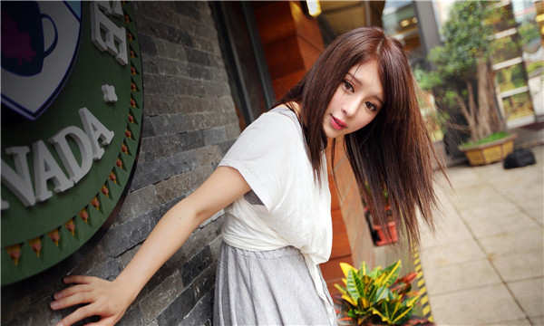 江南想找一个女性生孩子给报酬-｛找个女人生孩子多少钱｝